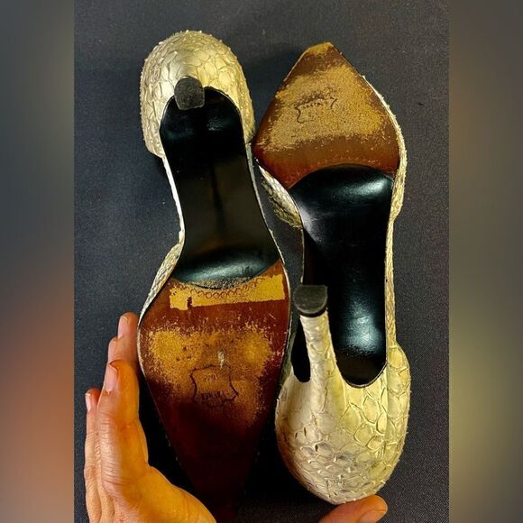 Stuart Weitzman - Reptile Leather - heels - Picture 4 of 7